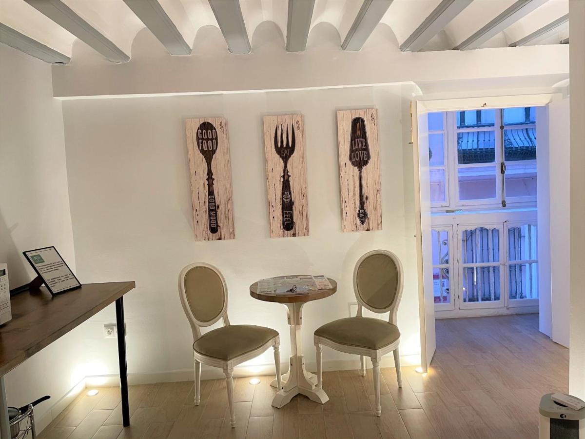 No 14 Cadiz Apartment ภายนอก รูปภาพ